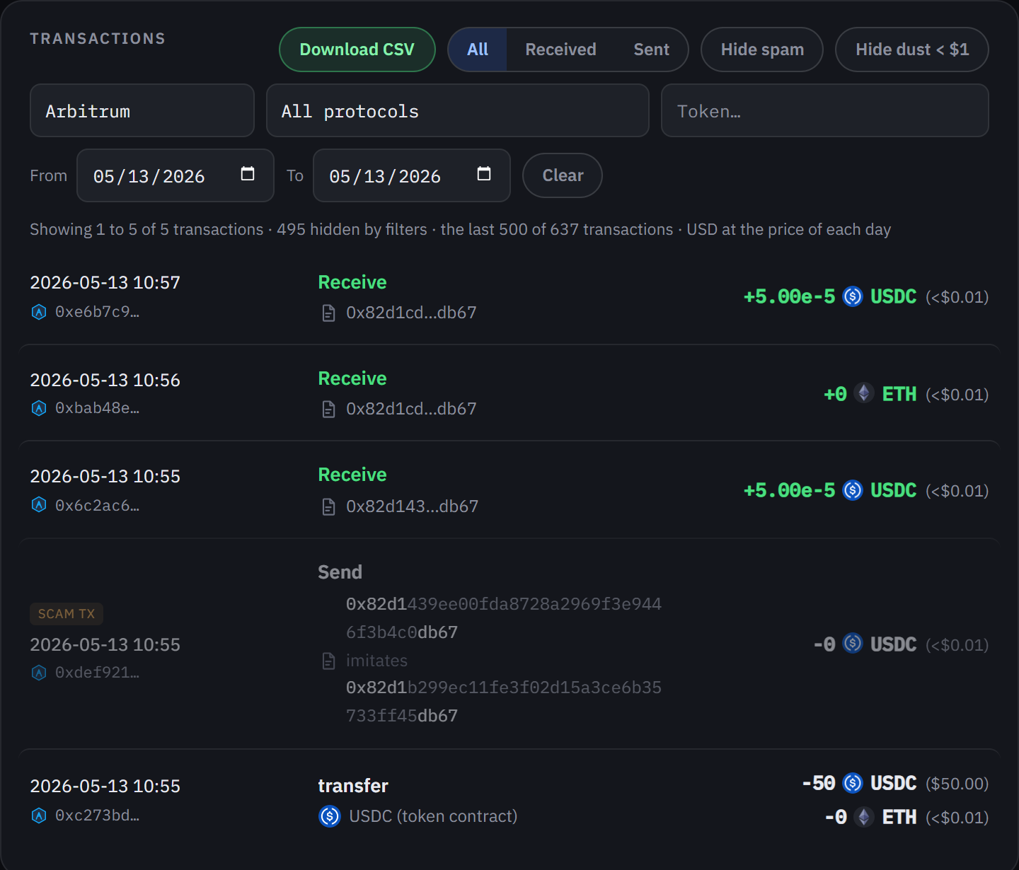 La wallet de ejemplo en WalletHistory el 13 de mayo de 2026 en Arbitrum, con el spam visible: el pago real de 50 USDC y, ocho segundos después, una transferencia de 0 USDC a una dirección parecida, marcada como estafa
